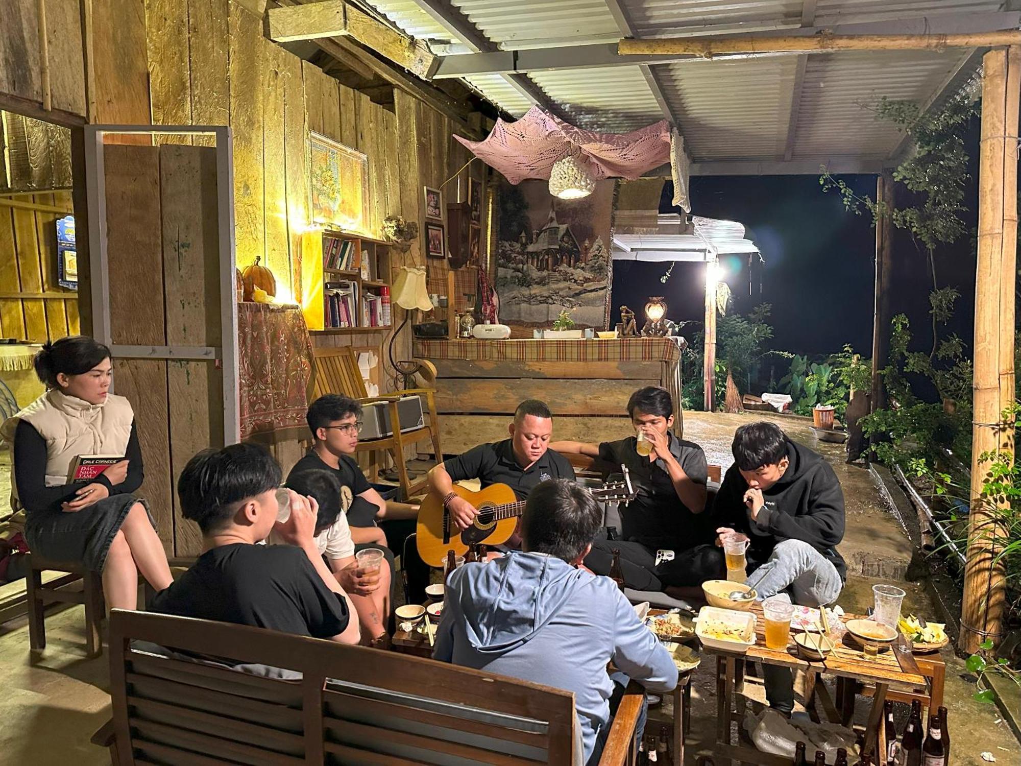 Coi Nguon Farm Glam Mang Den Hotel Kon Von Kla Luaran gambar