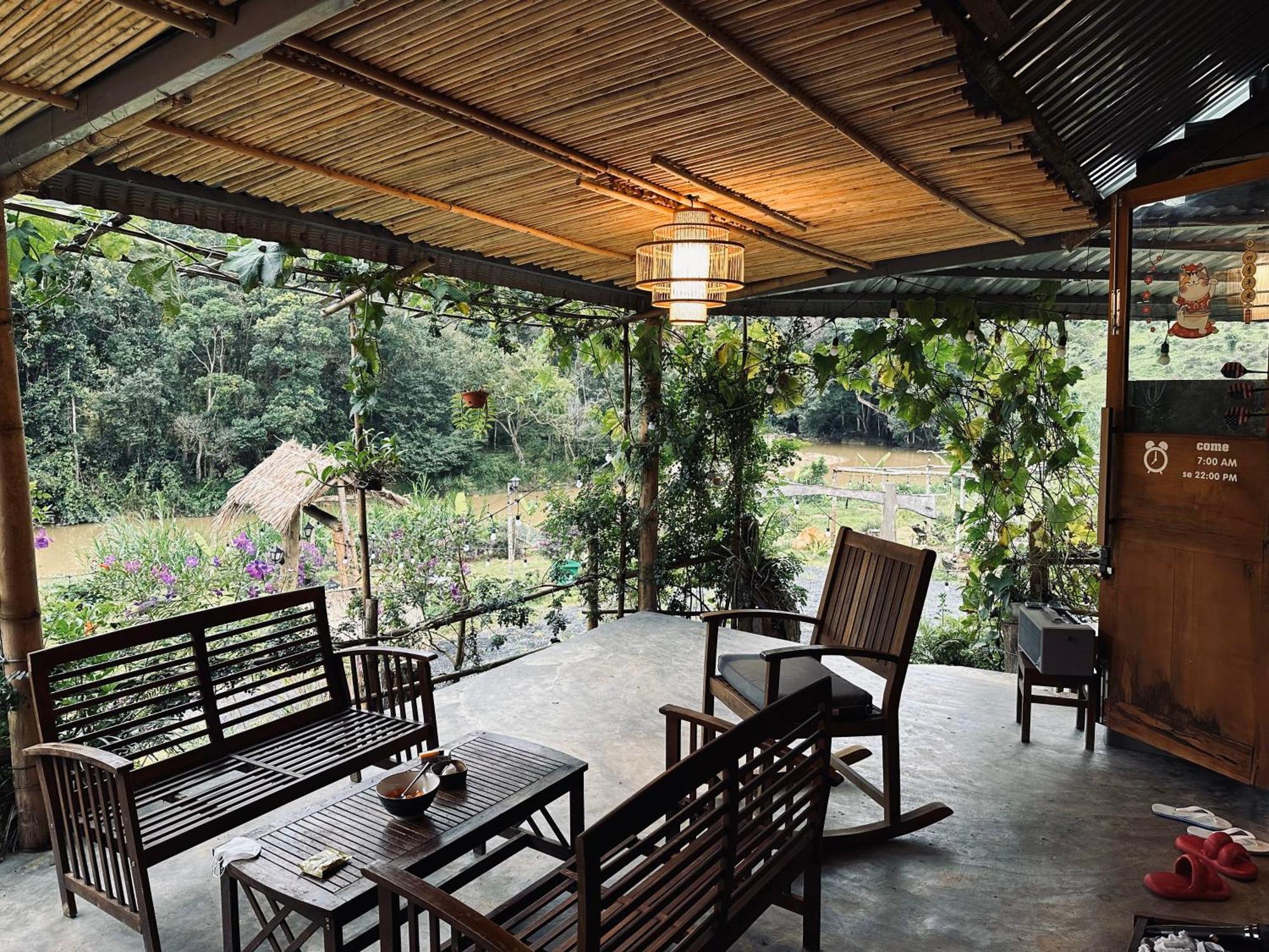 Coi Nguon Farm Glam Mang Den Hotel Kon Von Kla Luaran gambar